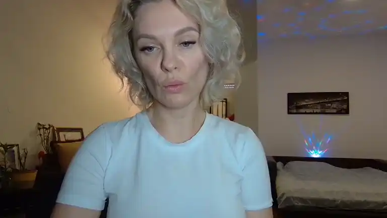Beautifulkollette – [Streamate] Hot Babe Strips Romantic Party – 2026-07-20 01:49:12