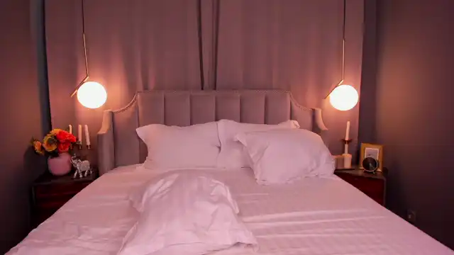 Gigi_goodgirl – [Myfreecams] Summing Sweet Girl Crazy – 2025-04-20 18:00:18