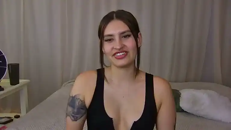 Sagecherie – [Streamate] Sweet Model Hot Parts Shaved – 2025-09-26 01:44:42