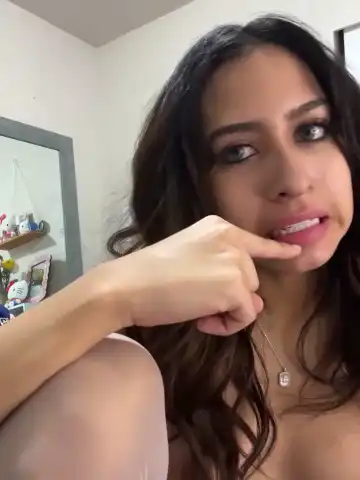 Brownbunny512 – [Stripchat] Cute Webcam Girl Private Video Chat – 2025-01-16 19:24:13
