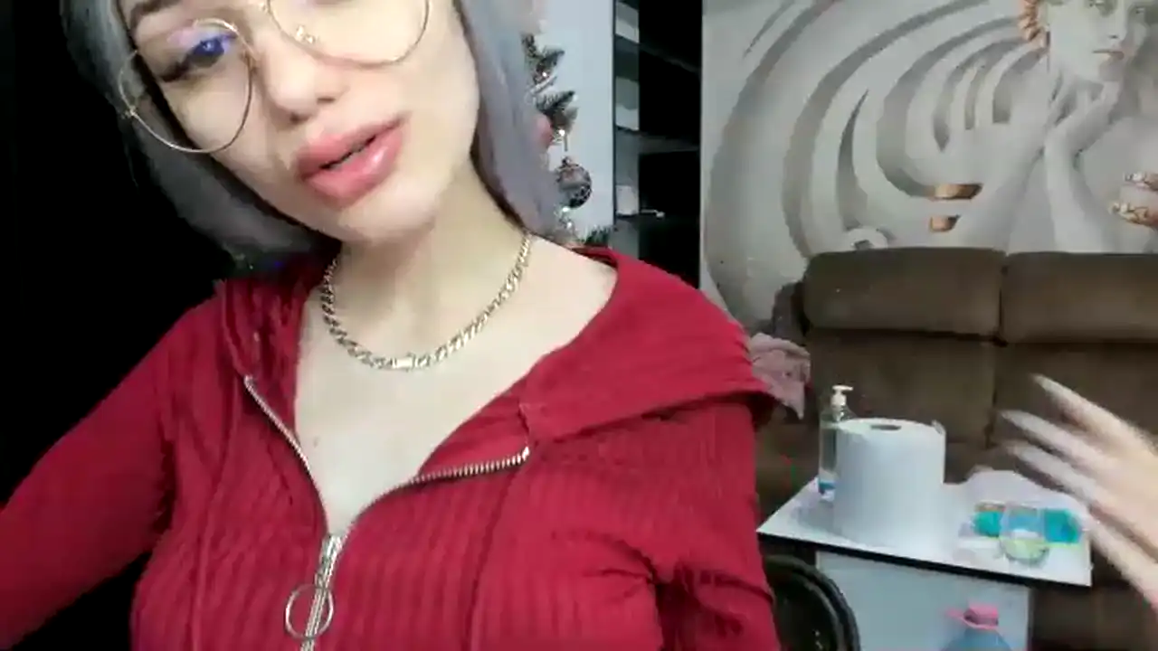 Haleysweet18 – [Myfreecams] Roleplay Rides Panties – 2025-06-03 16:34:16