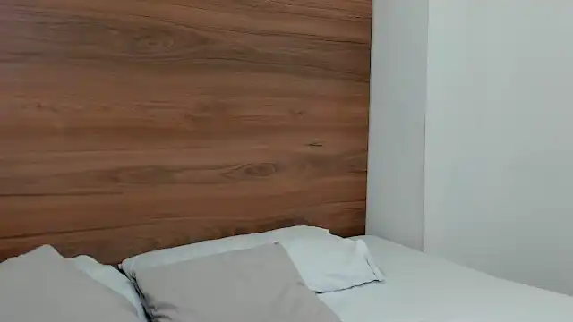 Sofy-banks – [Flirt4free] Ticket Show Cum Hot Show – 2026-06-26 23:25:36