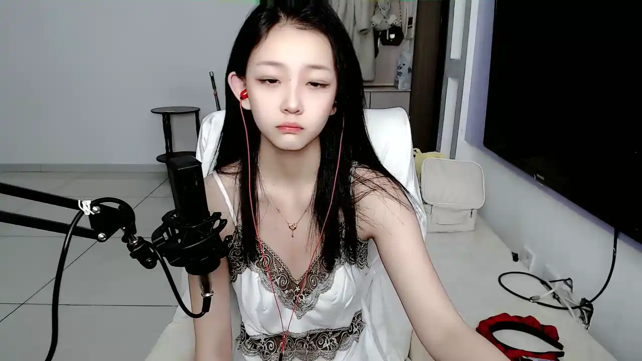 Xiaobaoya520 – [Stripchat] Hot Nymph Romantic – 2026-01-04 12:06:22