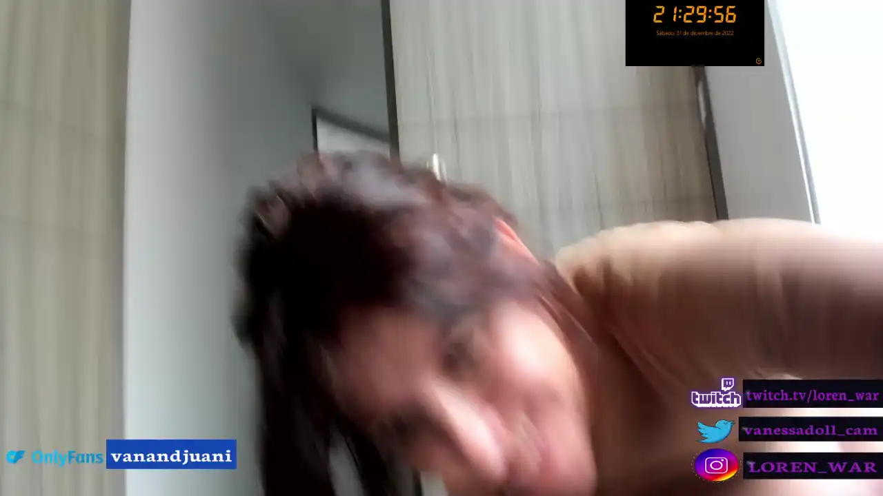 Vanandjuani – [Chaturbate] Homemade Tru Private Erotic – 2025-08-17 18:46:23
