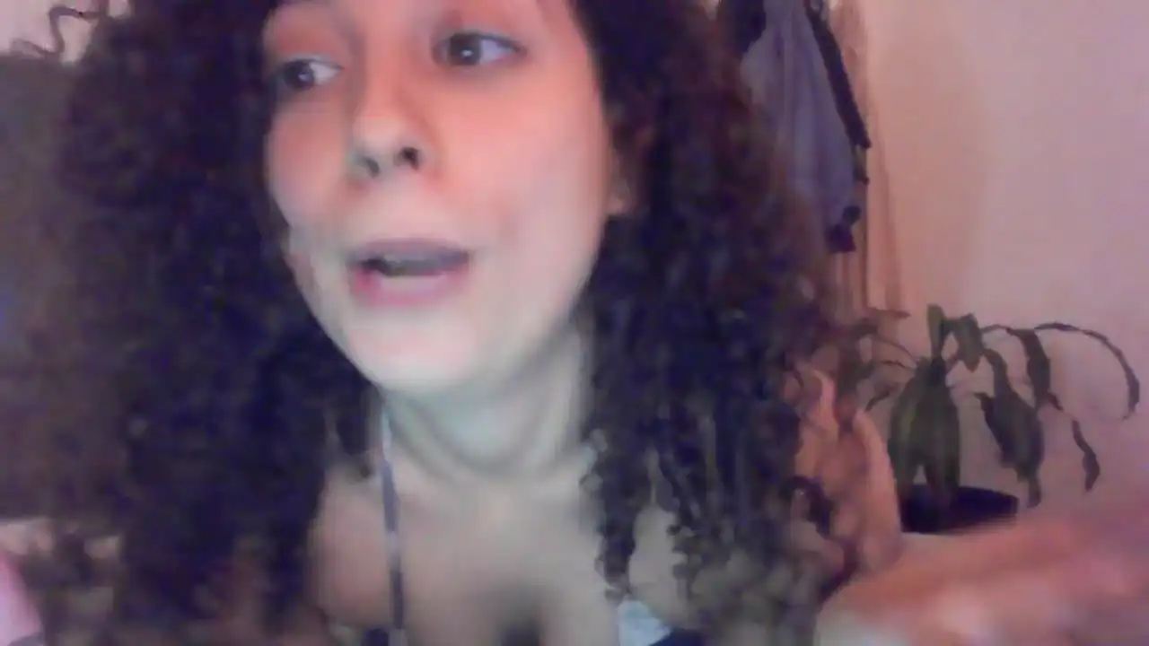 Brujabruta – [Amateur.tv] Slutty Webcamchat Interactive Toy – 2025-02-12 23:58:05