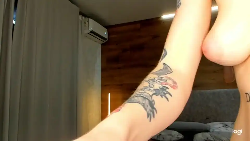 Caressyourself – [Chaturbate] Real Slut Pvt Cum – 2025-08-23 20:07:20