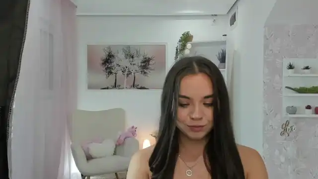 Katie_nice – [Myfreecams] Caught On Webcam Art Gets Lucky – 2025-11-10 17:14:44