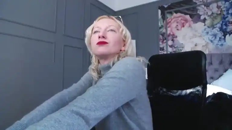 Nataliexbitton – [Streamate] Naughty Mfc Share Hot Parts – 2026-02-04 05:25:12