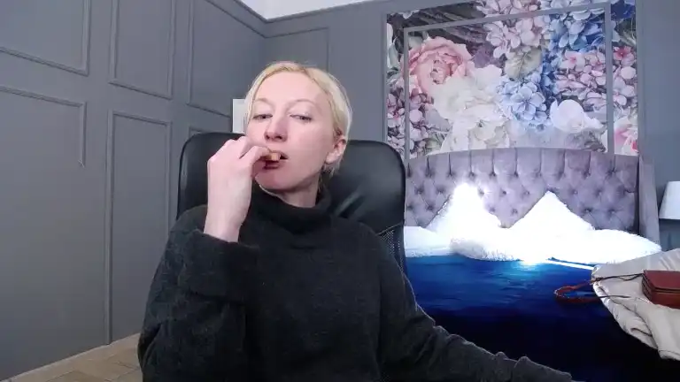 Nataliexbitton – [Streamate] Art Shows Ass Webcam Chat – 2026-01-19 18:29:57