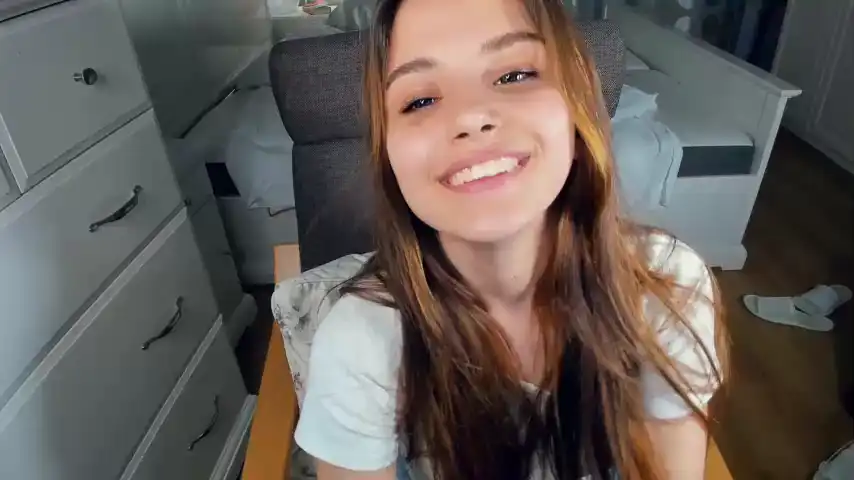 Shinyydiamond – [Chaturbate] Pussy Cam Show Roleplay – 2025-07-15 11:34:26