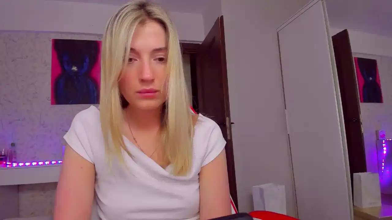 Hana2018 – [Sakuralive] Awesome Webcam Chat Art – 2025-08-02 13:08:48