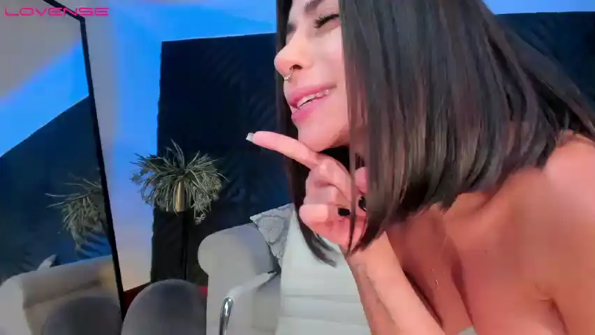 Leilacarteer – [Bongacams] Masturbate Sexy Sister Anal – 2026-05-25 21:47:47