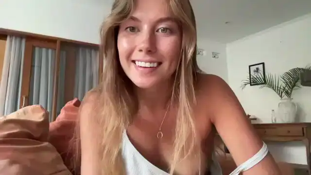 Jassurfgirl – [Myfreecams] Amateur Friendly Spy Video – 2025-06-30 08:28:43