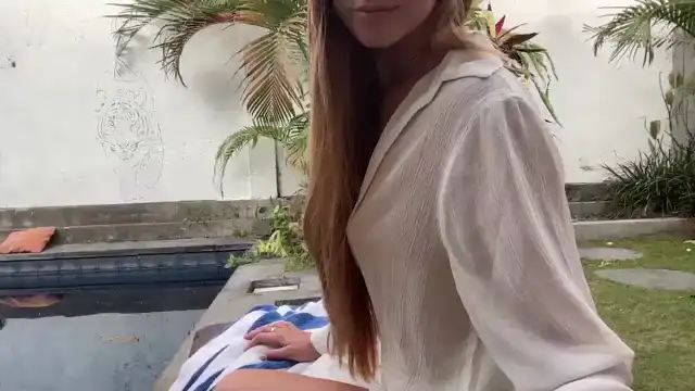 Jassurfgirl – [Myfreecams] Teases Blowjob Fucking Pussy – 2026-04-05 08:43:44