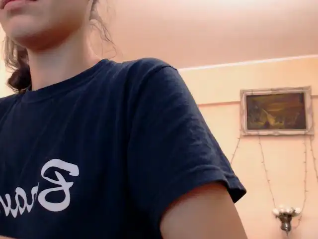 Vievienneclemente – [Xlovecam] Livecam Young Slut Gets Lucky – 2025-08-18 07:44:20