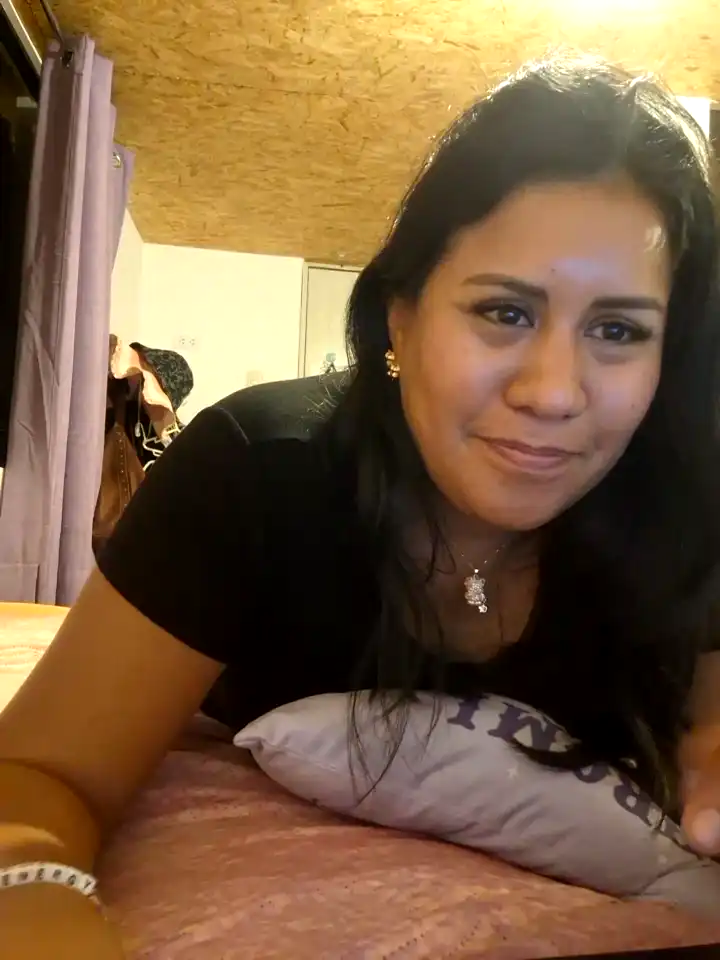 Kasiavenus_ – [Stripchat] Fucks Herself Adult Recording – 2025-03-03 21:04:11