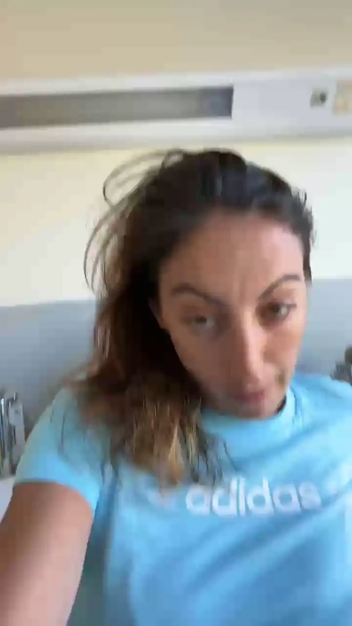 Veronique_sexy – [Cam4] Playing On Live Webcam Chica Roleplay – 2025-03-07 09:22:39