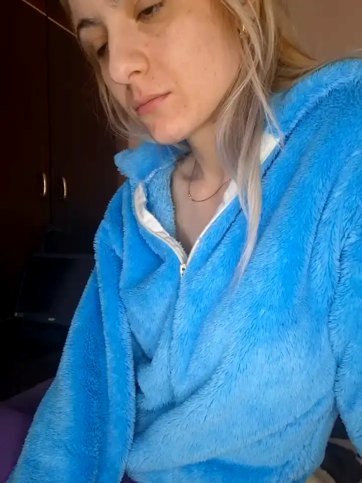 Yogisticjuli666 – [Stripchat] Masturbation Russian Girl Crazy – 2025-03-12 06:21:27