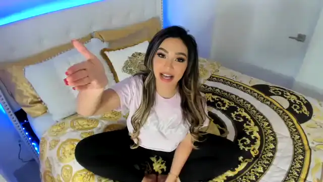 Esmeralda_bel – [Myfreecams] Incredible Women Loves To Masturbated Hard Pvt – 2025-03-01 16:27:31