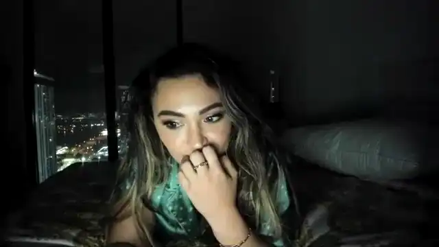 Esmeralda_bel – [Myfreecams] Suck Dick Cumming Hard Pvt – 2025-01-17 04:36:27