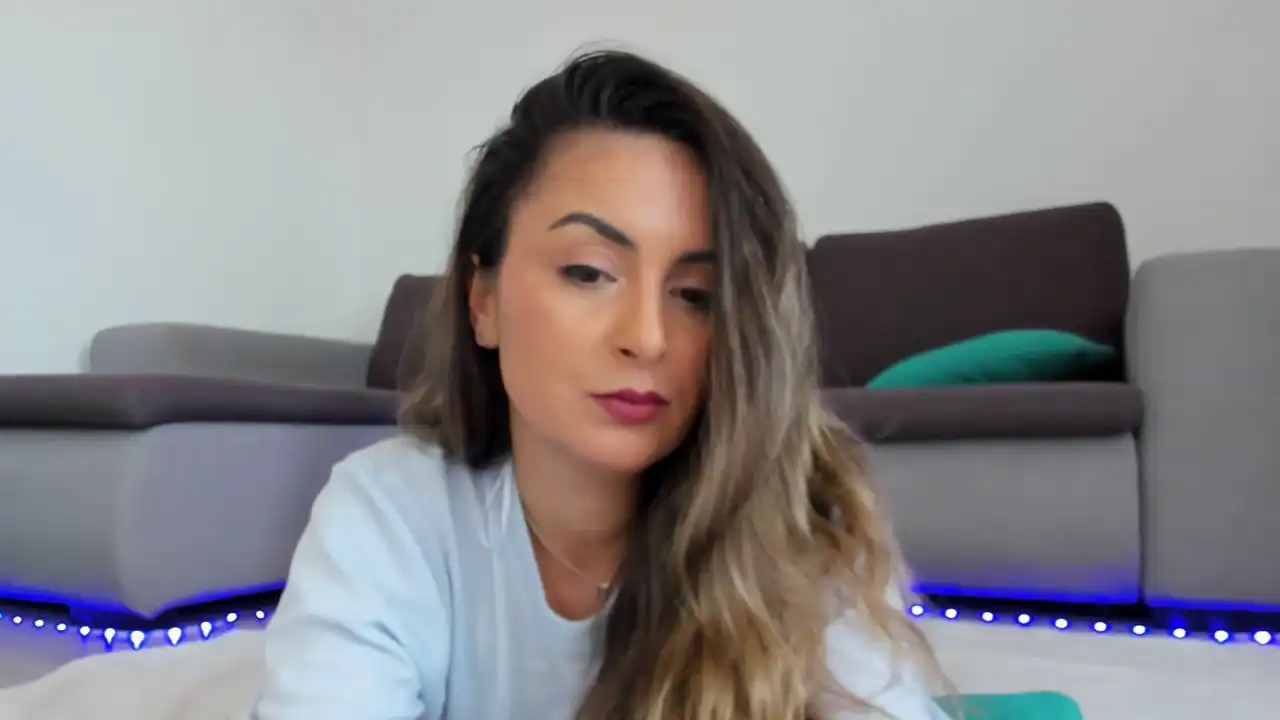 Epicfu – [Myfreecams] First Time Young Slut Gorgeous – 2025-01-26 08:37:14