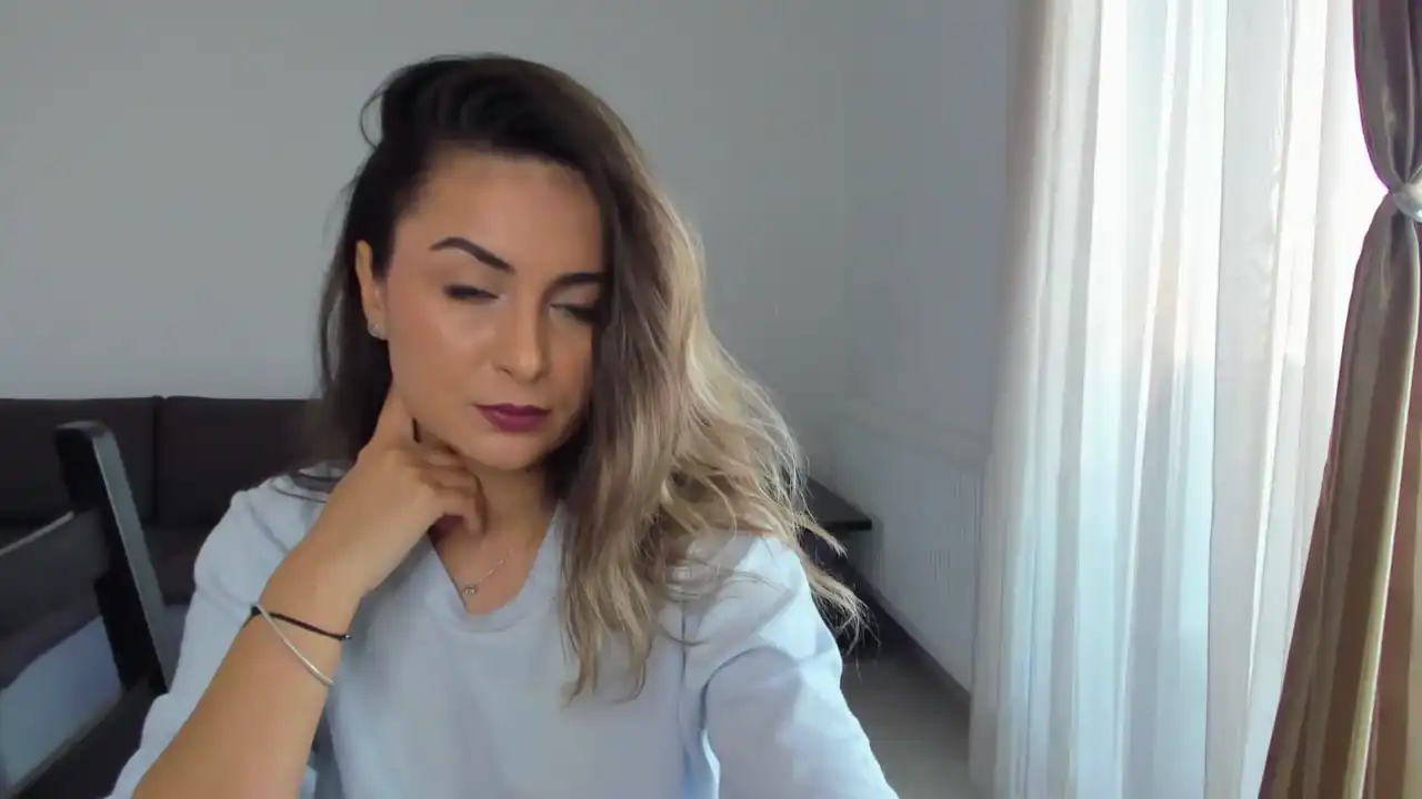 Epicfu – [Myfreecams] Pvt Horny Nude Girl – 2025-08-31 23:10:02