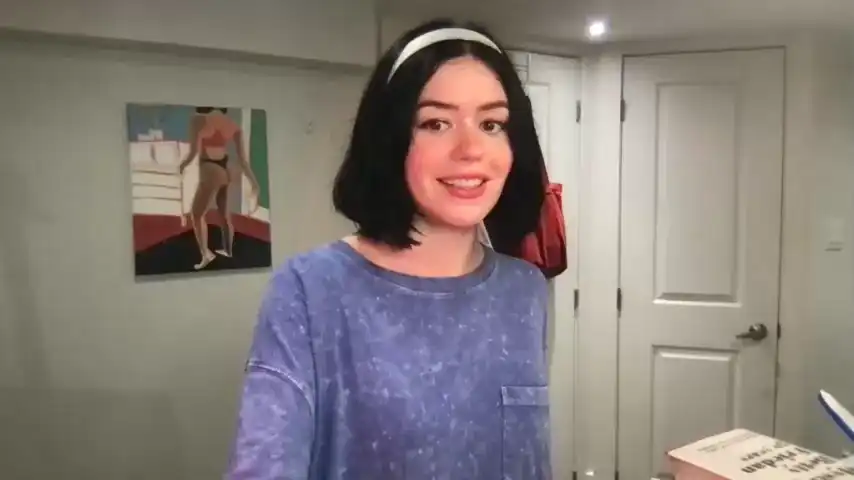 Littlesugarpea – [Chaturbate] Awesome Hole Porn – 2025-06-01 09:33:38