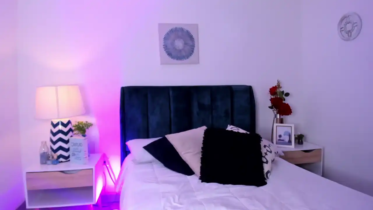Saradaparker – [Manyvids Live] Body Sexual Addiction Porn Web Chat – 2025-10-17 16:45:10