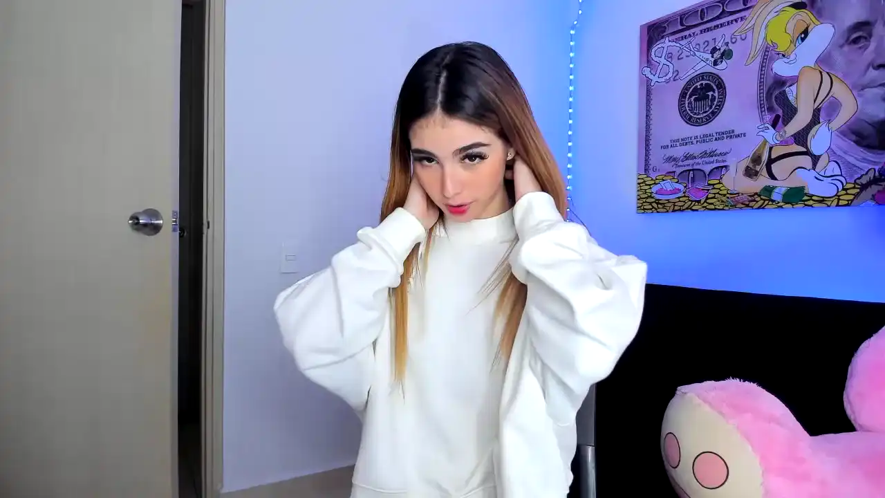 Saradaparker – [Manyvids Live] Gets Dirty Mom Porn – 2025-07-23 11:02:01