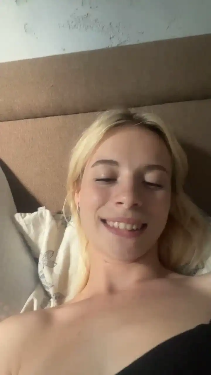 Vivienns – [Xlovecam] Spy Fantastic Boobs Lovers – 2026-03-02 22:29:17