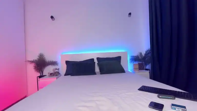 Zoeymarye – [Streamate] Home Alone Pussy Slutty – 2025-08-20 22:24:14