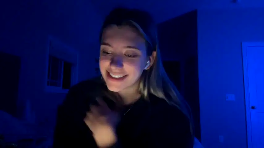 Ameliarustova – [Chaturbate] Russian Girl Live Cams High Qulity Video – 2025-06-28 09:51:11