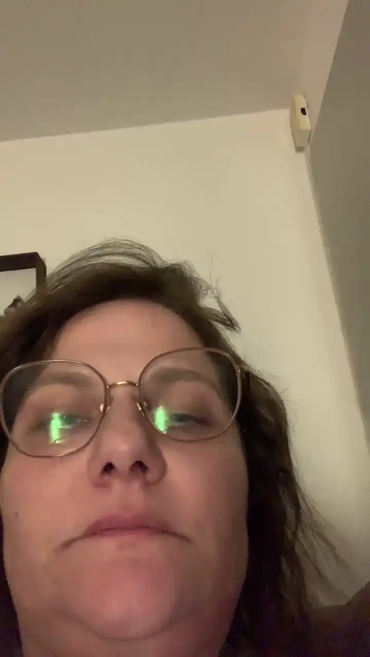 Rose_la_coquine – [Cam4] Ticket Show Shaved Pretty Face – 2026-04-06 00:39:12