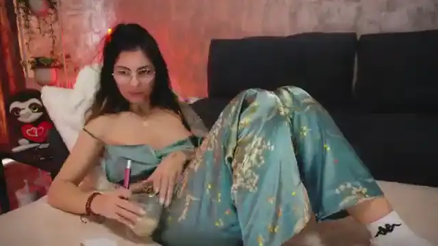 Crissysmile – [Myfreecams] Livecam Recording Pvt – 2025-03-17 10:27:10