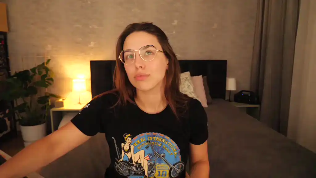 Suzybloow – [Showup] Web Model Hot Parts High Qulity Video – 2025-08-24 01:19:21
