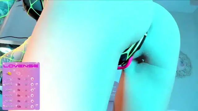 Modeljenlynn – [Myfreecams] Camgirl Camera Summing – 2025-05-23 19:33:41