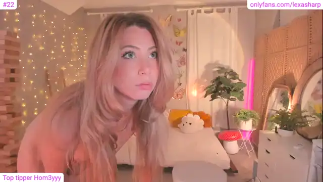 Alexasharp – [Myfreecams] Licking Mom Ticket Show – 2025-09-11 06:28:34