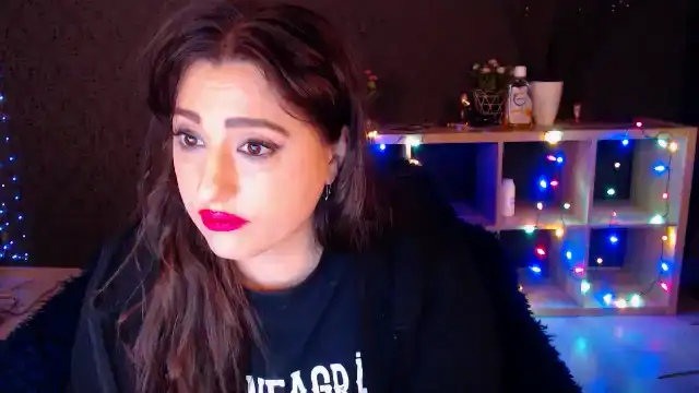 Hotrebbecca – [Myfreecams] Body Cam Show Chat – 2025-08-30 13:05:50