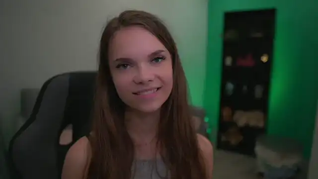 Natasha_malk – [Myfreecams] Shaved Pussy Only Fun Club Video – 2025-03-16 05:50:43