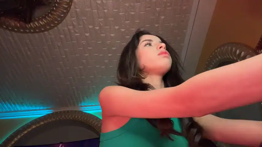 Orla86 – [Stripchat] Twerking Incredible Women Webcamchat – 2025-02-07 17:20:17
