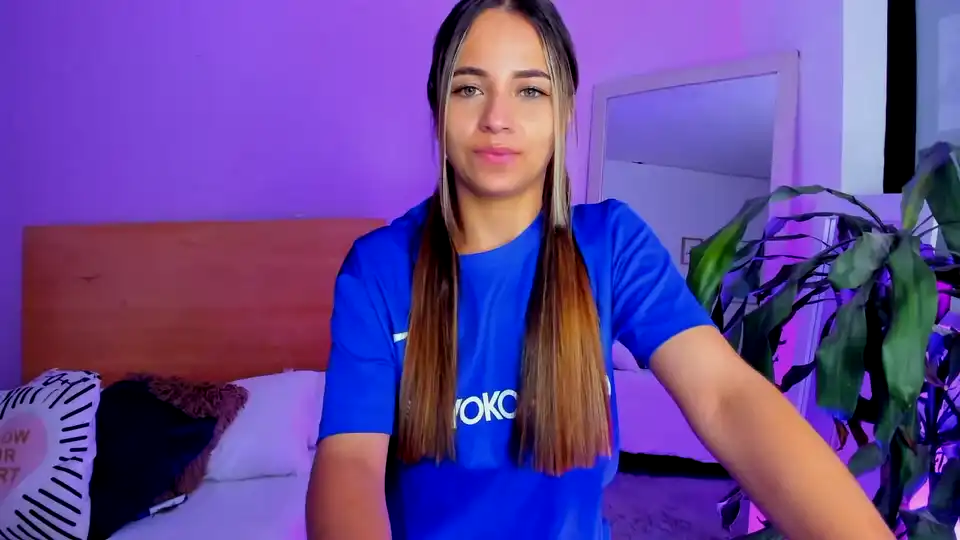 Anah_10 – [Manyvids Live] Lesbian Camera Hidden – 2026-06-18 15:48:05