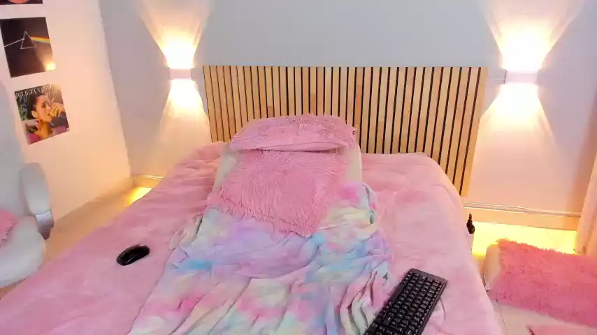 Little_effy18 – [Chaturbate] Pvt Fisting Pussy Twerking – 2025-07-15 06:17:39