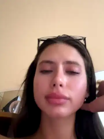 Ellza_ – [Stripchat] Mom Masturbate Playing On Live Webcam – 2025-05-13 15:54:46