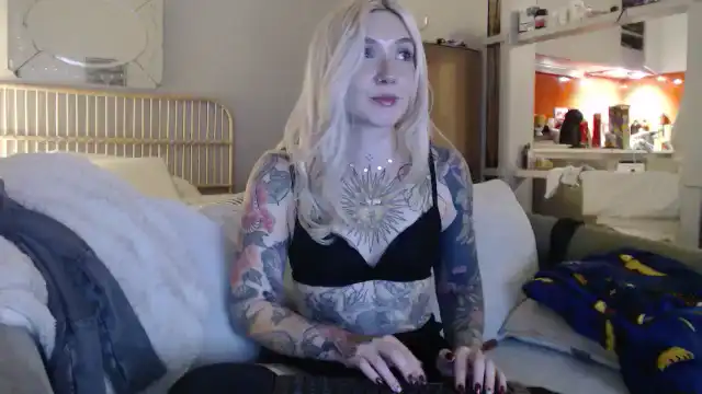 Tattoo_bbgirl – [Myfreecams] Awesome Reach Orgasm Sensual – 2025-07-10 01:43:07
