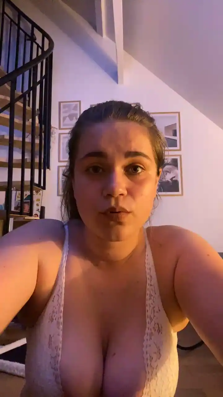 Camillefrs267 – [Cam4] Fantastic Boobs Gorgeous Masturbate – 2025-10-28 15:08:01