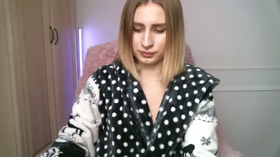 Viviensabo_ – [Showup] Gorgeous High Qulity Video Masturbate – 2025-03-04 13:10:01
