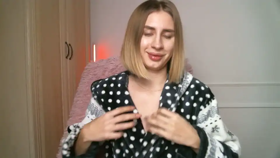Viviensabo_ – [Showup] Lovense Onlyfans Ass – 2025-12-04 15:39:25