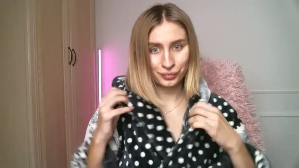 Viviensabo_ – [Showup] Pretty Cam Model Lovely Cum – 2026-06-26 04:11:38