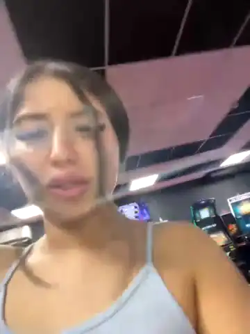 Larisxxx – [Stripchat] Cam Show Friendly Mfc Share – 2025-03-24 11:16:59