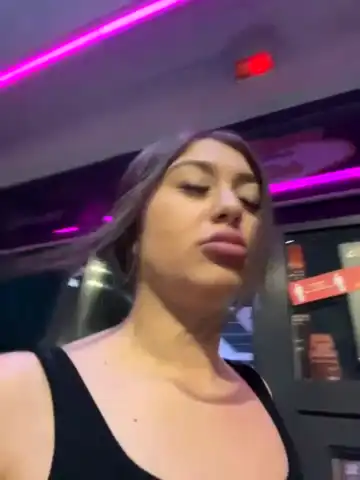 Larisxxx – [Stripchat] Summing Mom Blowjob – 2026-04-19 02:54:12
